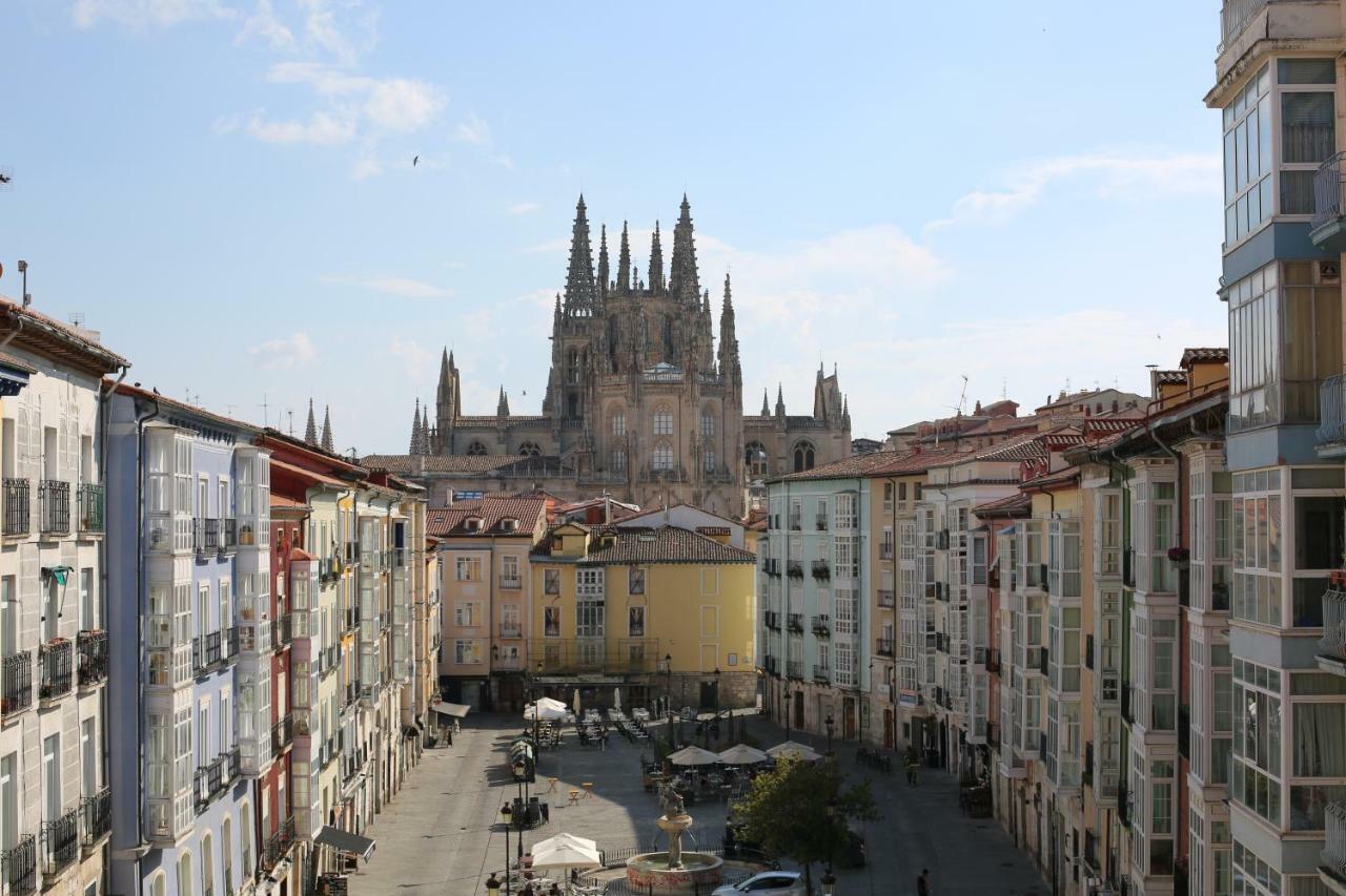 Burgo Atuaire Home Preciosa Vivienda Vistas A La Catedral Parking Incluido מראה חיצוני תמונה